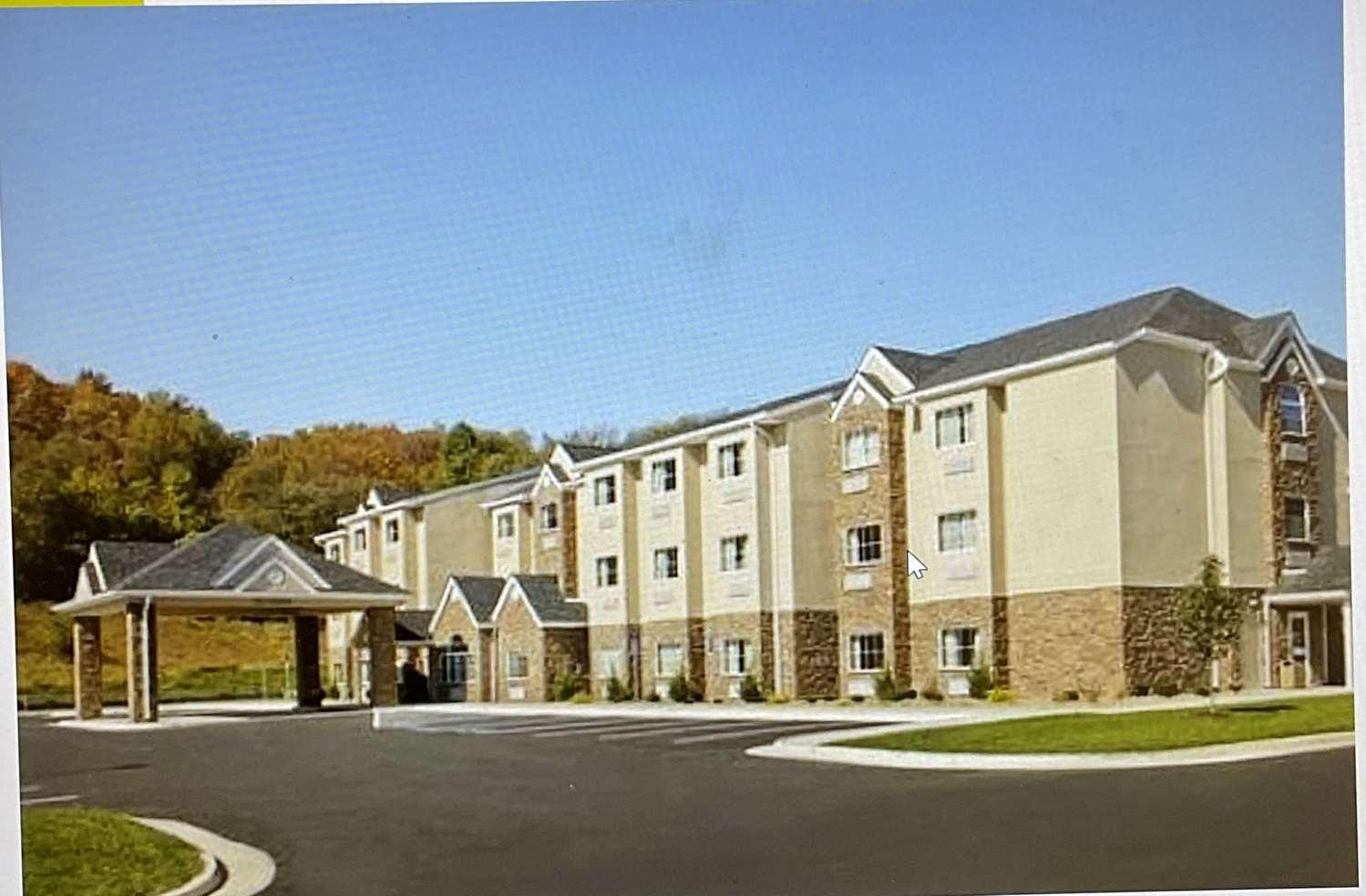 Surestay Plus Hotel By Best Western Buckhannon Exterior photo