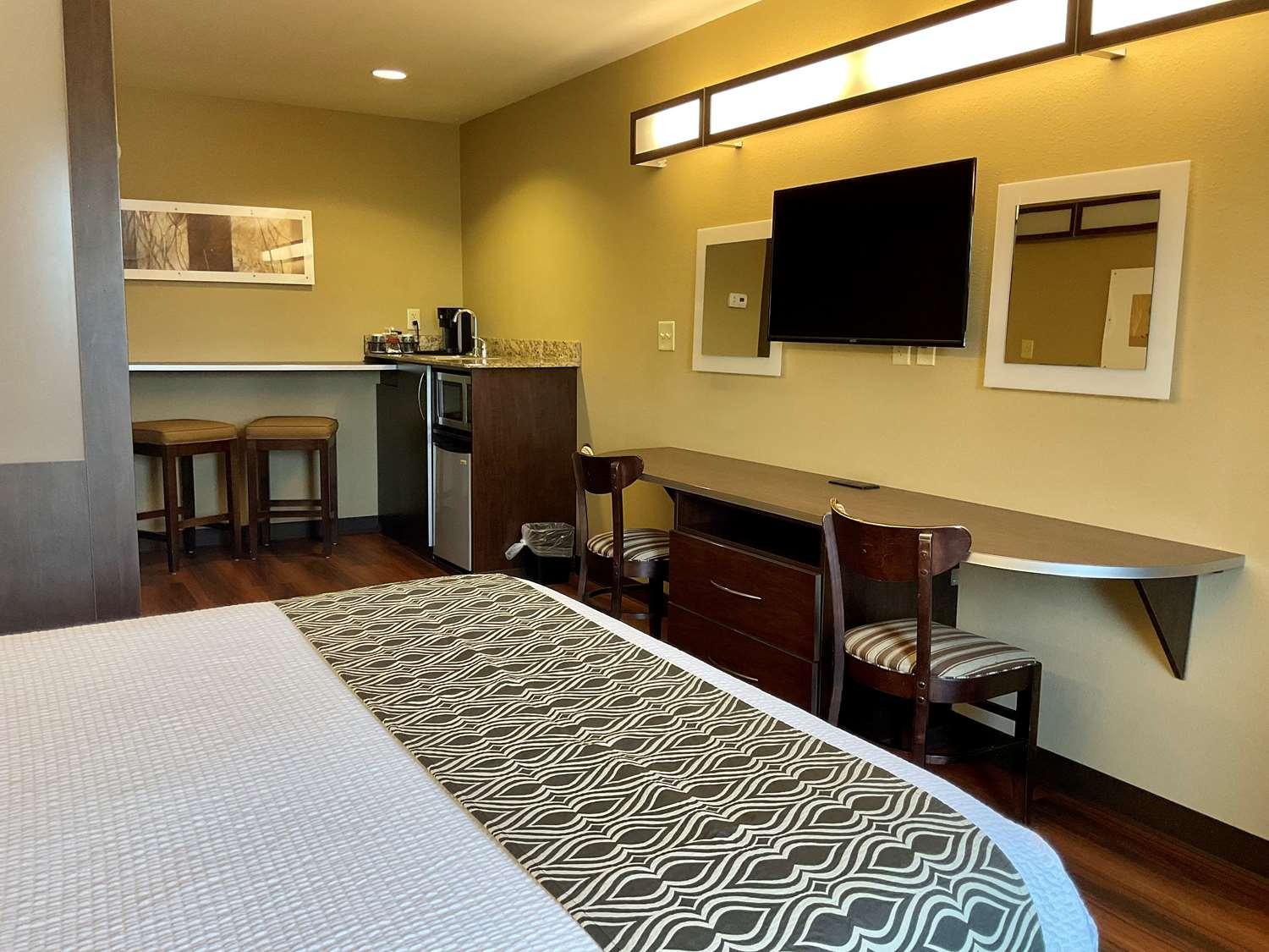 Surestay Plus Hotel By Best Western Buckhannon Exterior photo