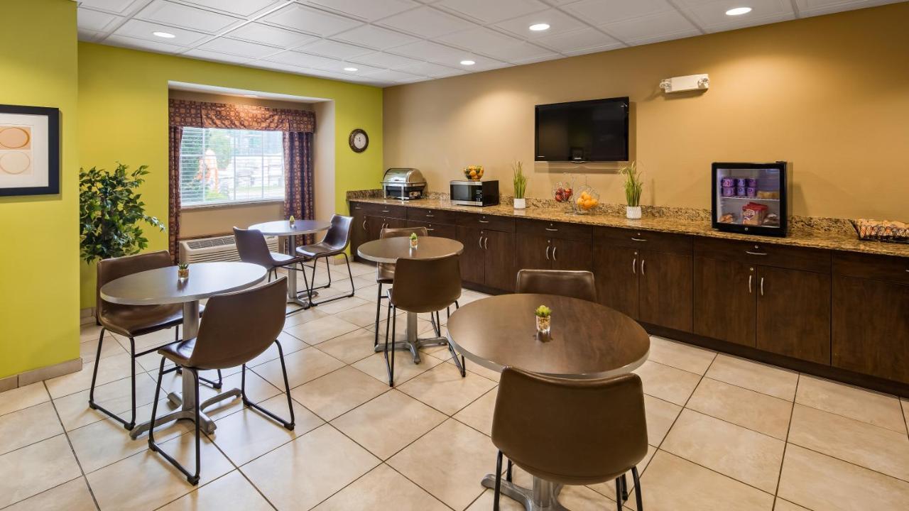 Surestay Plus Hotel By Best Western Buckhannon Exterior photo