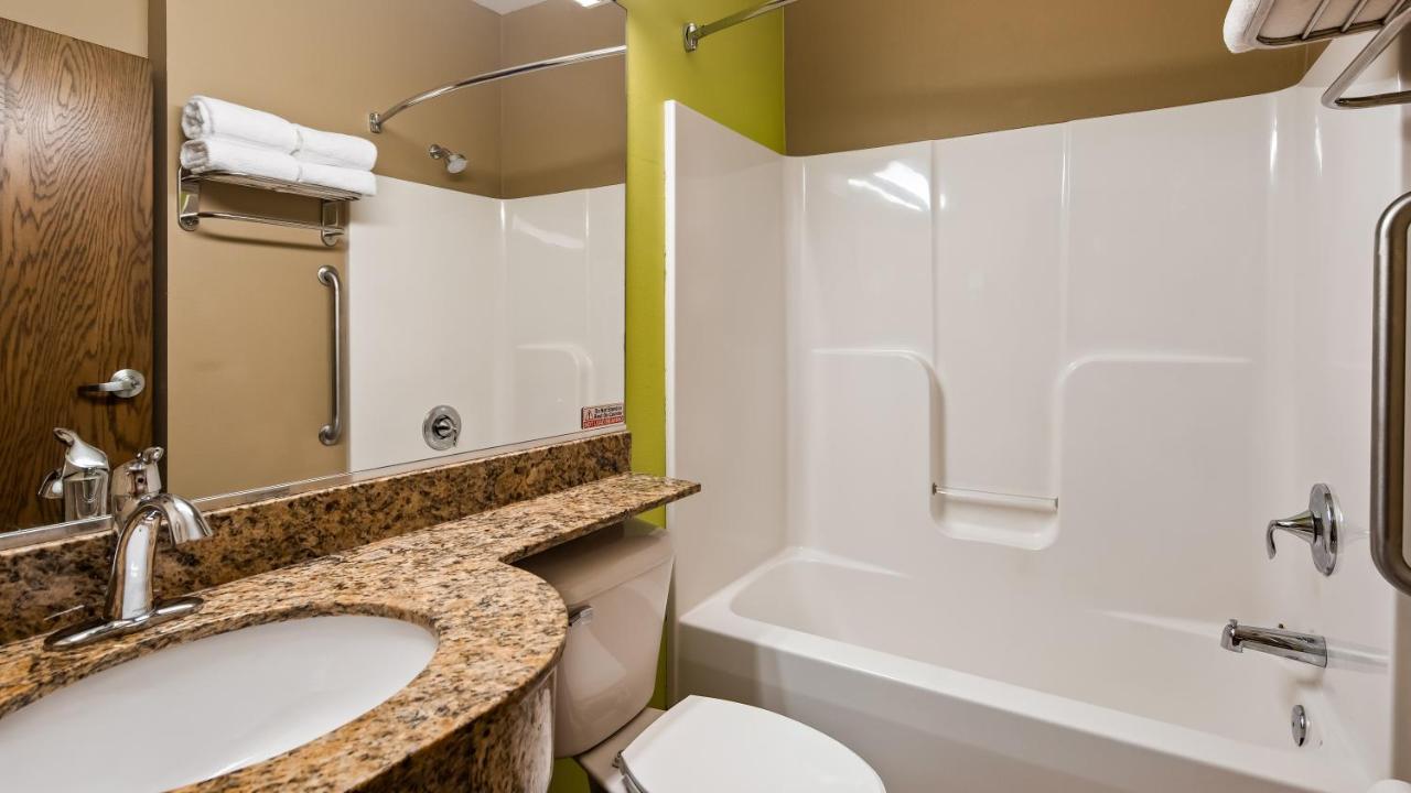 Surestay Plus Hotel By Best Western Buckhannon Exterior photo